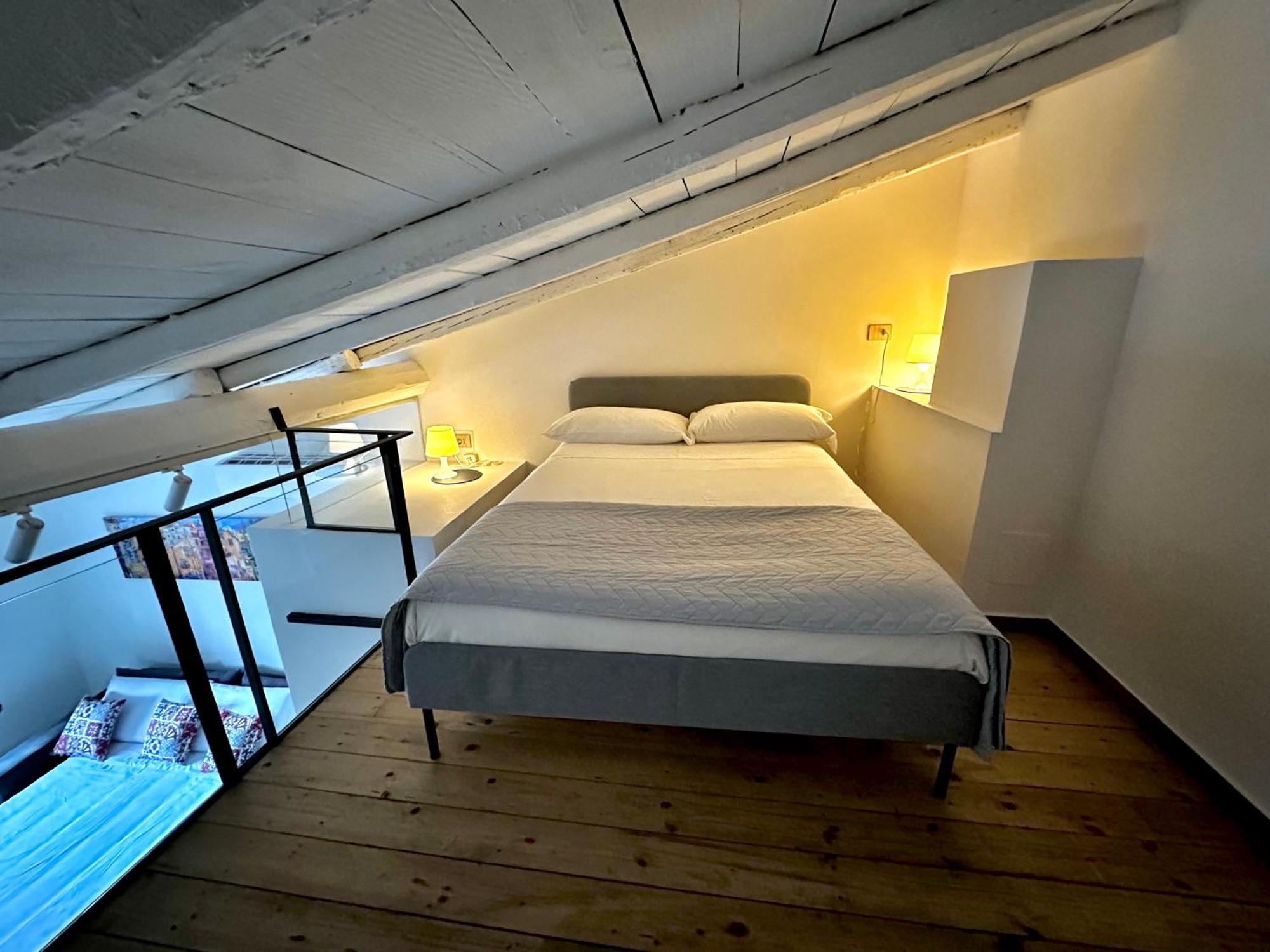 Ninetti Guest House - Apt Centro Storico Katania Zewnętrze zdjęcie